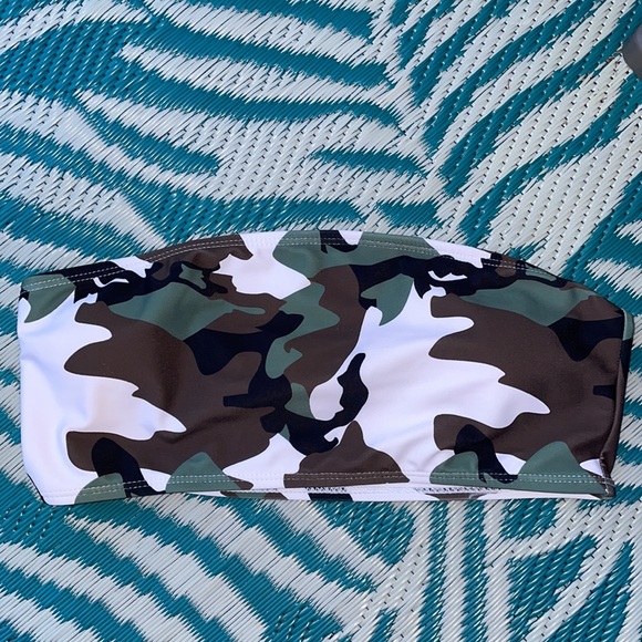 3 for $15🚨 NWOT Bandeau Camo Bikini - Picture 3 of 4